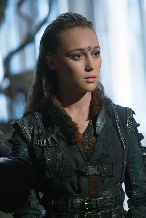 alycia debnam carey as lexa.